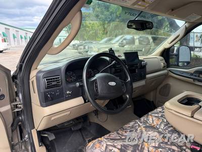 2005 Ford Super Duty F-350 Lariat Crew Cab Medium Bed - zdjęcie 27 z 67 - miniatura