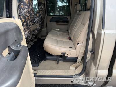 2005 Ford Super Duty F-350 Lariat Crew Cab Medium Bed - zdjęcie 41 z 67 - miniatura