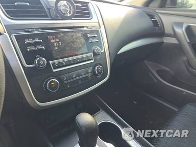 2018 Nissan Altima 2.5 S - zdjęcie 11 z 18 - miniatura