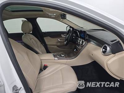 2021 Mercedes-Benz C 300 4MATIC Sedan - zdjęcie 8 z 33 - miniatura