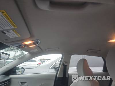 2025 Hyundai Kona SE - zdjęcie 20 z 24 - miniatura