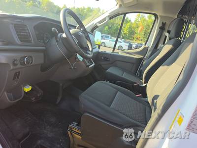 2025 Ford Transit 250 Cargo Van Low Roof 130.0" WB - zdjęcie 7 z 29 - miniatura