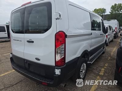 2025 Ford Transit 250 Cargo Van Low Roof 130.0" WB - zdjęcie 4 z 28 - miniatura