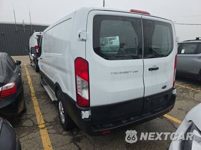 2025 Ford Transit 250 Cargo Van Low Roof 130.0" WB - zdjęcie 6 z 25 - miniatura