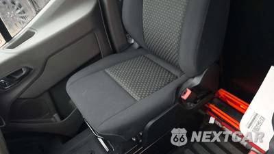 2025 Ford Transit 250 Cargo Van Low Roof 130.0" WB - zdjęcie 23 z 25 - miniatura