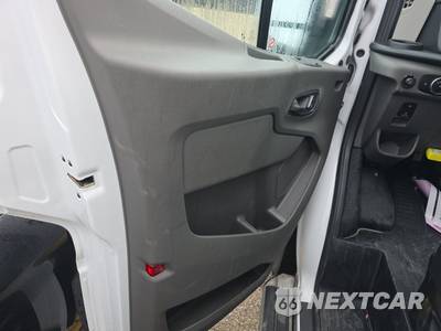 2025 Ford Transit 250 Cargo Van Low Roof 130.0" WB - zdjęcie 9 z 25 - miniatura
