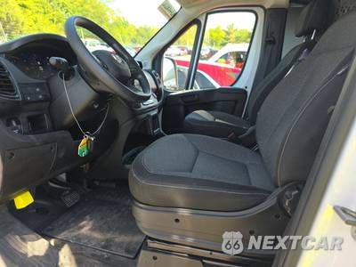 2025 Ram ProMaster 2500 Cargo Van Tradesman w/Passenger Seat Low Roof 136.0" WB - zdjęcie 7 z 36 - miniatura