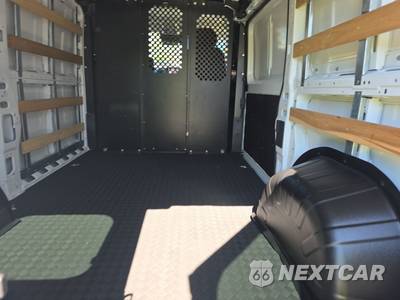 2025 Ram ProMaster 2500 Cargo Van Tradesman w/Passenger Seat Low Roof 136.0" WB - zdjęcie 15 z 33 - miniatura