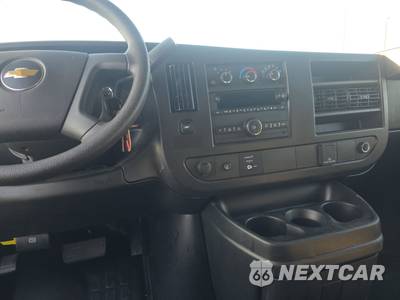 2025 Chevrolet Express 2500 Cargo Van 1WT 135.0" WB - zdjęcie 11 z 22 - miniatura