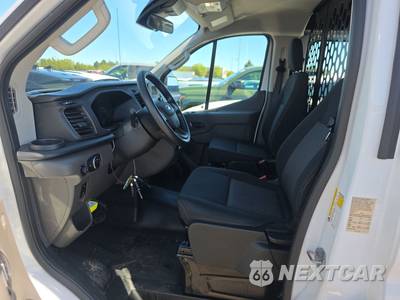 2025 Ford Transit 250 Cargo Van Low Roof 130.0" WB - zdjęcie 7 z 23 - miniatura