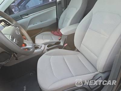 2020 Hyundai Elantra SE Sedan - zdjęcie 13 z 23 - miniatura