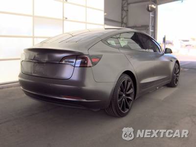 2018 Tesla Model 3 Long Range - zdjęcie 4 z 30 - miniatura
