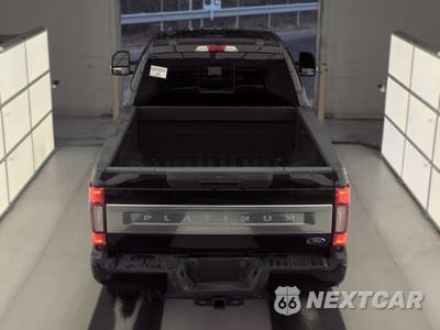 2020 Ford Super Duty F-250 Platinum Crew Cab Medium Bed - zdjęcie 5 z 29 - miniatura