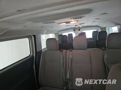 2014 Nissan NV3500 HD Passenger SV 146.1" WB - zdjęcie 14 z 30 - miniatura