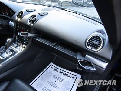 2021 Porsche 718 Cayman - zdjęcie 28 z 30 - miniatura