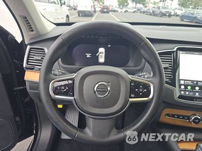 2024 Volvo XC90 B6 Plus Bright Theme 7-Passenger - zdjęcie 10 z 29 - miniatura