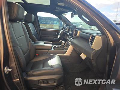 2024 Toyota Tundra Platinum Crew Cab Medium Bed - zdjęcie 8 z 27 - miniatura
