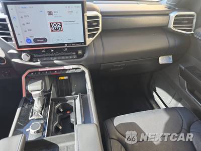 2024 Toyota Tundra Platinum Crew Cab Medium Bed - zdjęcie 11 z 27 - miniatura
