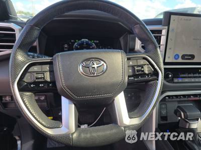 2024 Toyota Tundra Hybrid Platinum Crew Cab Short Bed - zdjęcie 10 z 22 - miniatura