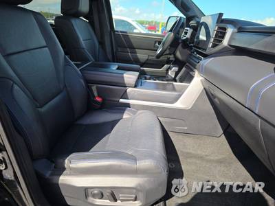 2024 Toyota Tundra Hybrid Platinum Crew Cab Short Bed - zdjęcie 8 z 22 - miniatura