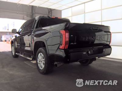 2024 Toyota Tundra SR5 Crew Cab Short Bed - zdjęcie 6 z 23 - miniatura