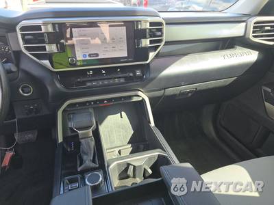 2024 Toyota Tundra SR5 Crew Cab Short Bed - zdjęcie 11 z 23 - miniatura