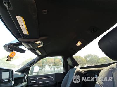 2023 Ram 3500 Big Horn Regular Cab Long Bed - zdjęcie 31 z 31 - miniatura