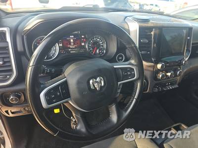 2022 Ram 1500 Big Horn Crew Cab Short Bed - zdjęcie 10 z 34 - miniatura