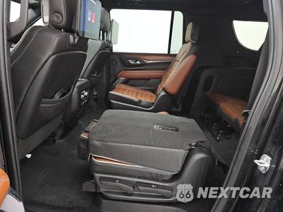 2023 GMC Yukon Denali XL Ultimate - zdjęcie 13 z 36 - miniatura