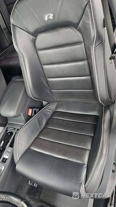 2019 Volkswagen Golf R Hatchback - zdjęcie 24 z 39 - miniatura