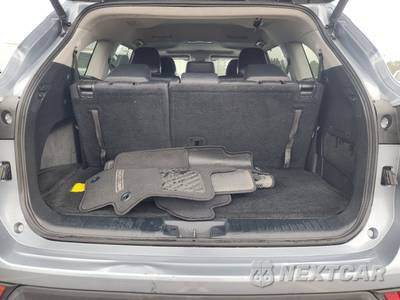 2023 Toyota Highlander XLE - zdjęcie 17 z 34 - miniatura