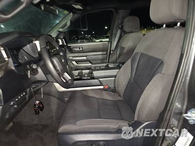 2025 Toyota Tundra SR5 Crew Cab Short Bed - zdjęcie 7 z 32 - miniatura