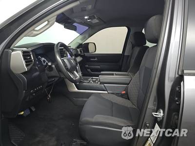 2024 Toyota Tundra SR5 Crew Cab Short Bed - zdjęcie 7 z 25 - miniatura