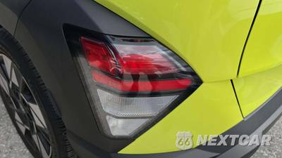 2025 Hyundai Kona SEL - zdjęcie 28 z 32 - miniatura