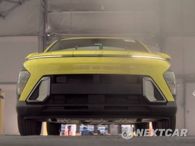 2025 Hyundai Kona SEL - zdjęcie 3 z 32 - miniatura