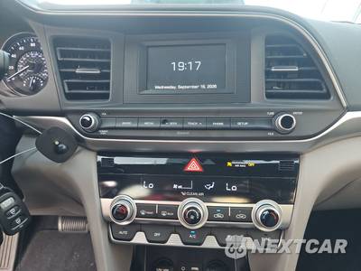 2020 Hyundai Elantra SE Sedan - zdjęcie 11 z 19 - miniatura