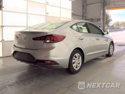2020 Hyundai Elantra SE Sedan - zdjęcie 4 z 19 - miniatura