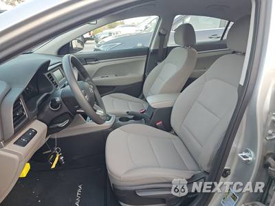 2020 Hyundai Elantra SE Sedan - zdjęcie 7 z 19 - miniatura