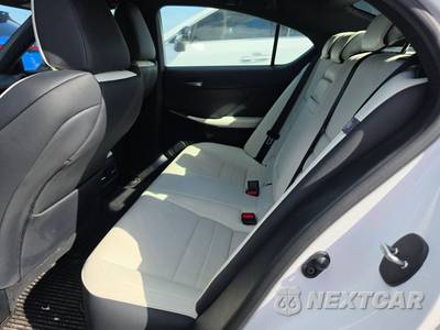 2024 Lexus IS 350 F SPORT - zdjęcie 13 z 23 - miniatura