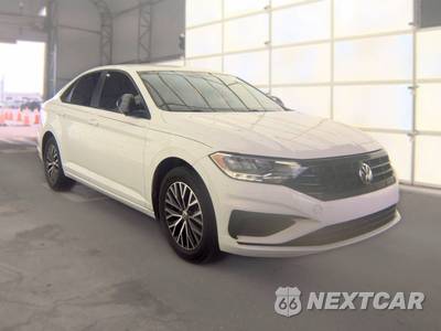2021 Volkswagen Jetta R-Line - zdjęcie 3 z 31 - miniatura