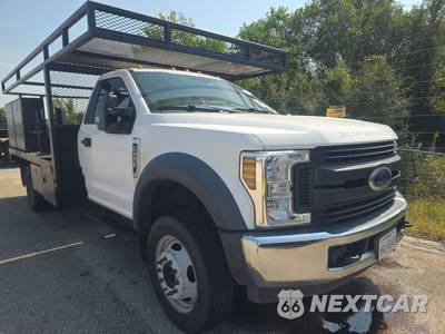 2019 Ford Super Duty F-550 Cab Chassis XL Regular Cab DRW - zdjęcie 3 z 44 - miniatura
