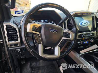 2022 Ford Super Duty F-250 Lariat Crew Cab Medium Bed - zdjęcie 10 z 24 - miniatura