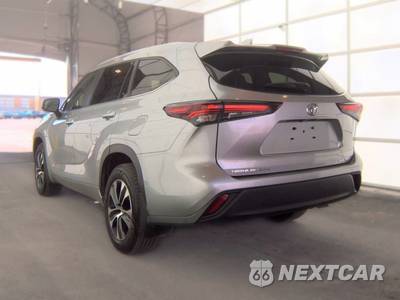 2024 Toyota Highlander XLE - zdjęcie 6 z 20 - miniatura