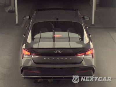 2026 Hyundai Elantra SEL Sport - zdjęcie 5 z 24 - miniatura