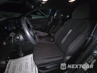2026 Hyundai Elantra SEL Sport - zdjęcie 7 z 24 - miniatura