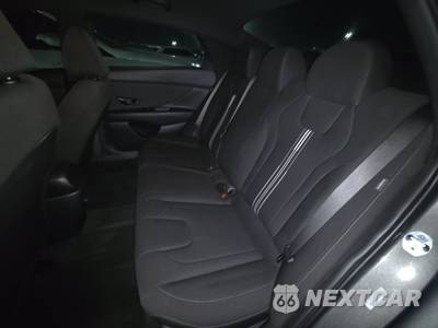 2026 Hyundai Elantra SEL Sport - zdjęcie 13 z 24 - miniatura