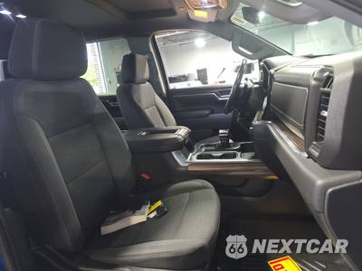 2022 Chevrolet Silverado 1500 RST Crew Cab Short Bed 1SP - zdjęcie 8 z 23 - miniatura