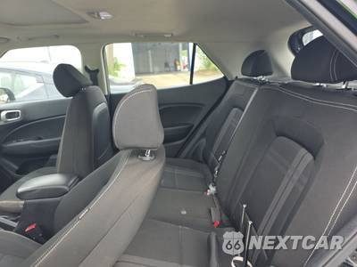 2022 Hyundai Venue SEL - zdjęcie 13 z 21 - miniatura