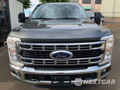 2026 Ford Super Duty F-250 XLT Crew Cab Long Bed - zdjęcie 3 z 14 - miniatura