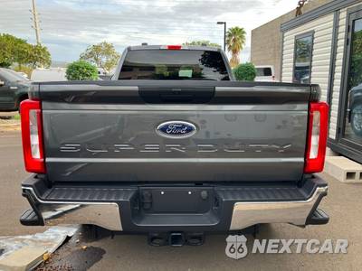2026 Ford Super Duty F-250 XLT Crew Cab Long Bed - zdjęcie 6 z 14 - miniatura